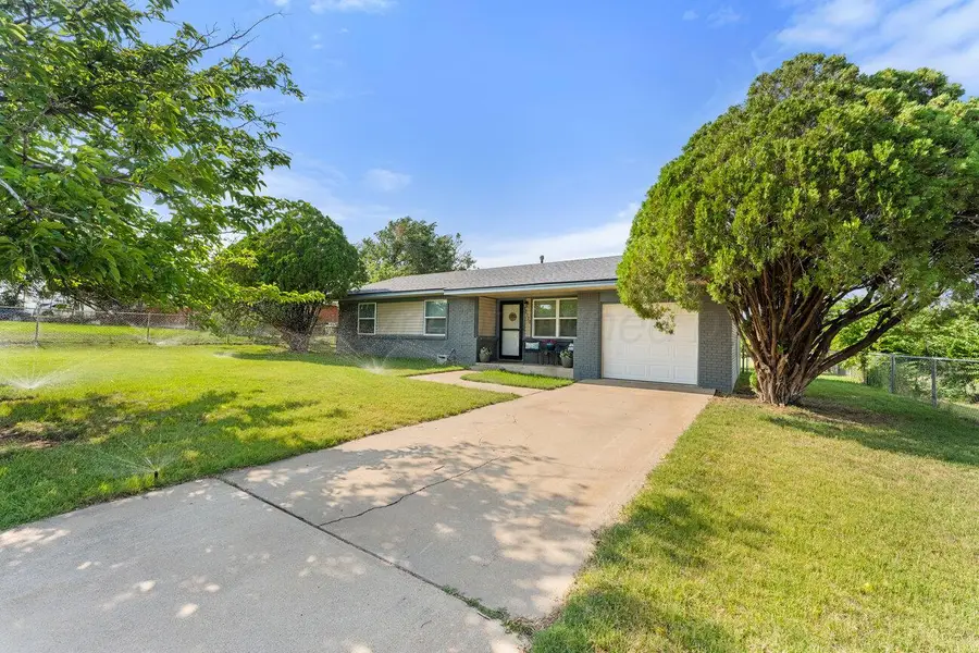 1110 NW 19th Avenue, Amarillo, TX 79107-3004 - #2