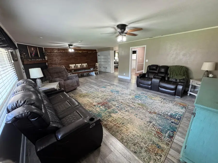 704 Gibner Drive, Spearman, TX 79081 - #3