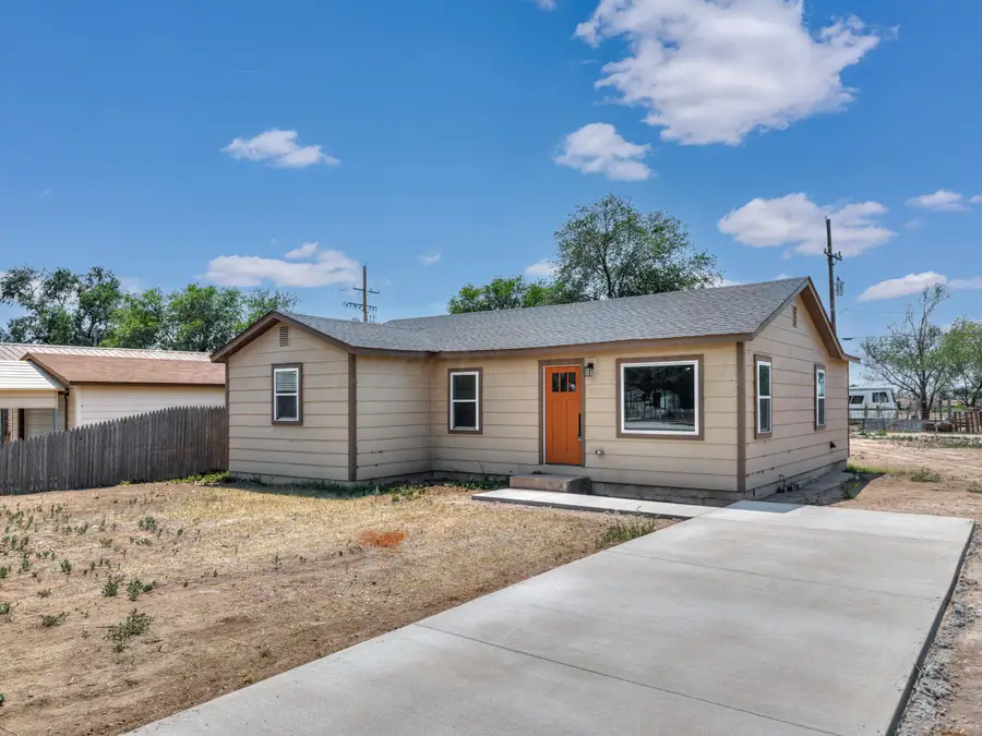 809 N Maddox Avenue, Dumas, TX 79029-7813 - #2