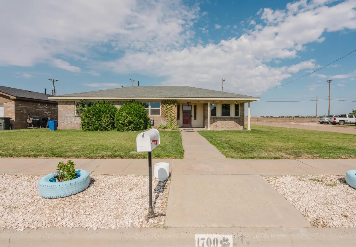 1700 Lewis, Dumas, TX 79029-5522 - #1
