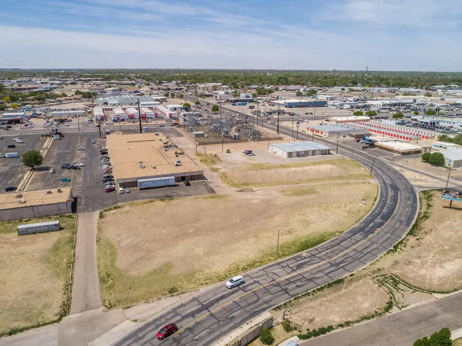 2451 Hardin Drive, Amarillo, TX 79110-1727 - #3