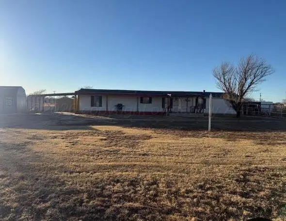 17500 Betty Boulevard, Canyon, TX 79015-7077