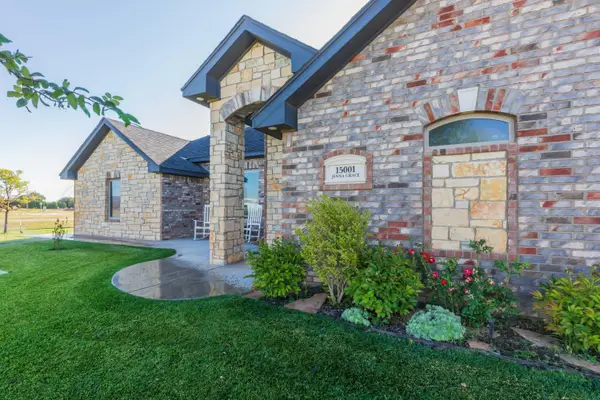 15001 Jenna Grace Drive, Amarillo, TX 79119-1512