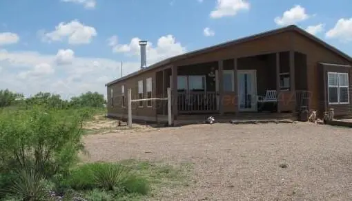 7240 Brickplant Road, Amarillo, TX 79124-3002