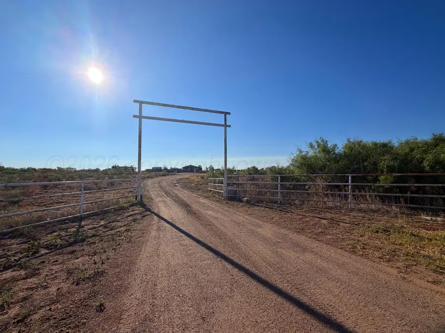 7240 Brickplant Road, Amarillo, TX 79124-3002 - #2