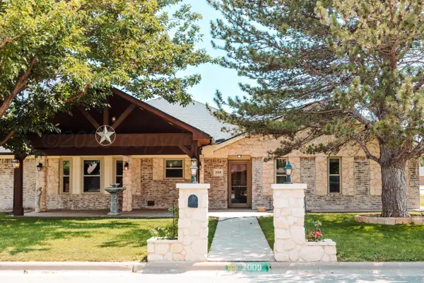 2009 SW 19th Avenue, Perryton, TX 79070-5703