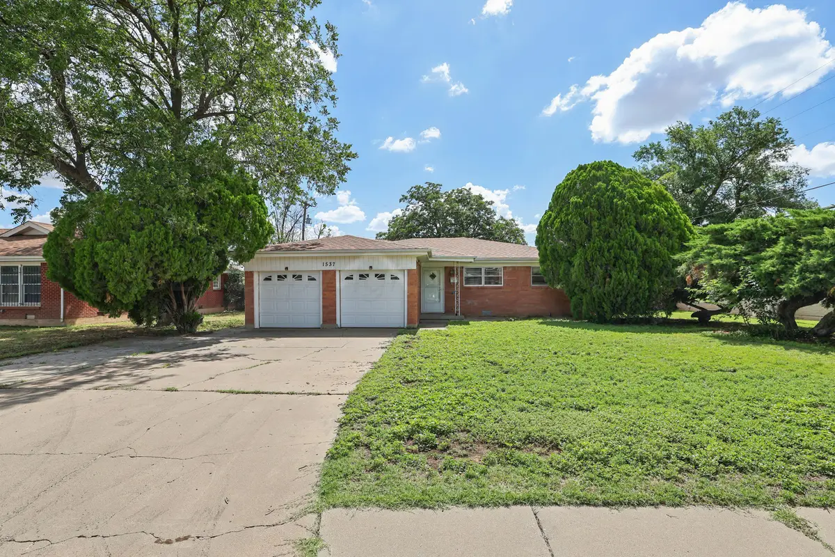 1537 Smiley Street, Amarillo, TX 79106-4449 - #1