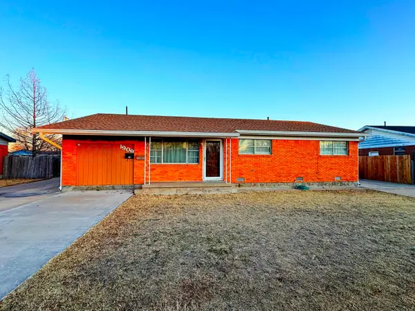 1909 Eton Drive, Perryton, TX 79070