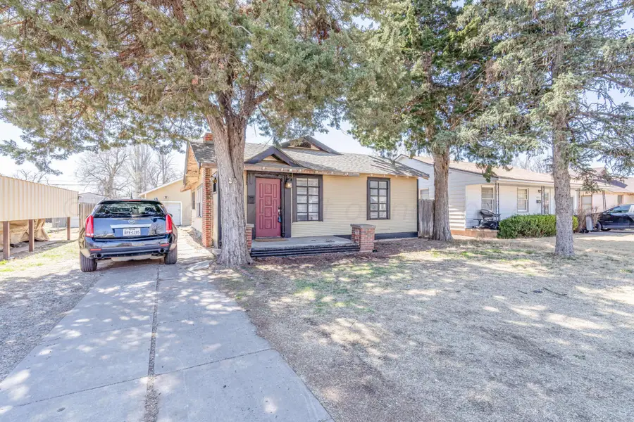 4233 SW 14th Avenue, Amarillo, TX 79106 - #2