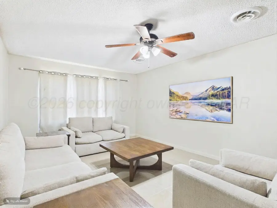 719 N Grace Street, Stratford, TX 79084 - #2