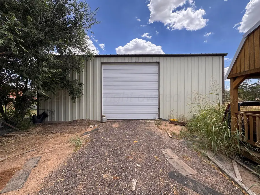 Brown Ave, Stinnett, TX 79083 - #2