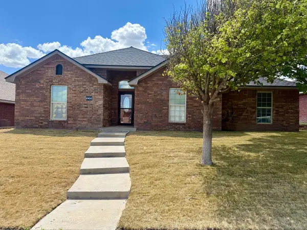 8406 Taos Drive, Amarillo, TX 79118-8132