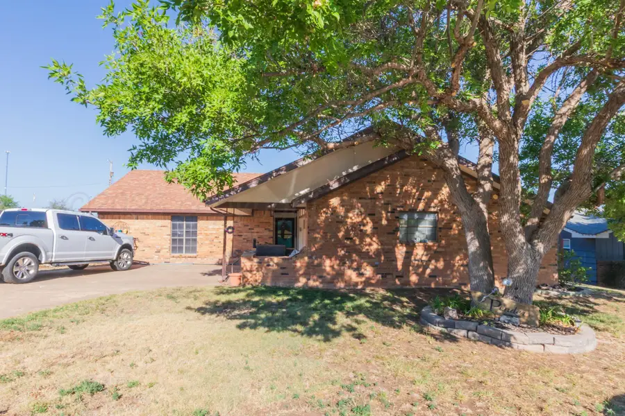 108 Jefferson Street, Skellytown, TX 79080-1805 - #2