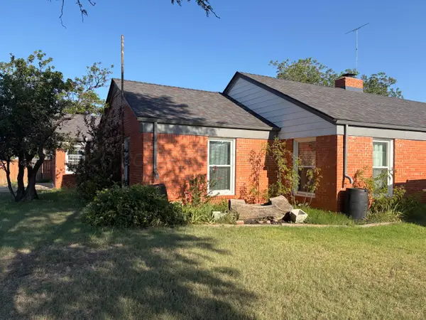 2301 N Mary-ellen Street, Pampa, TX 79065