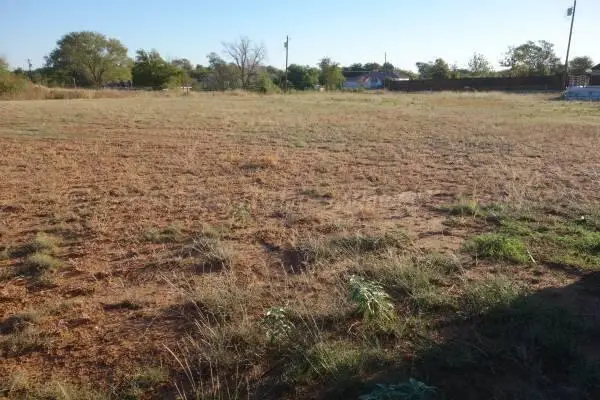 1445 W Harrison Street, Memphis, TX 79245 - #1