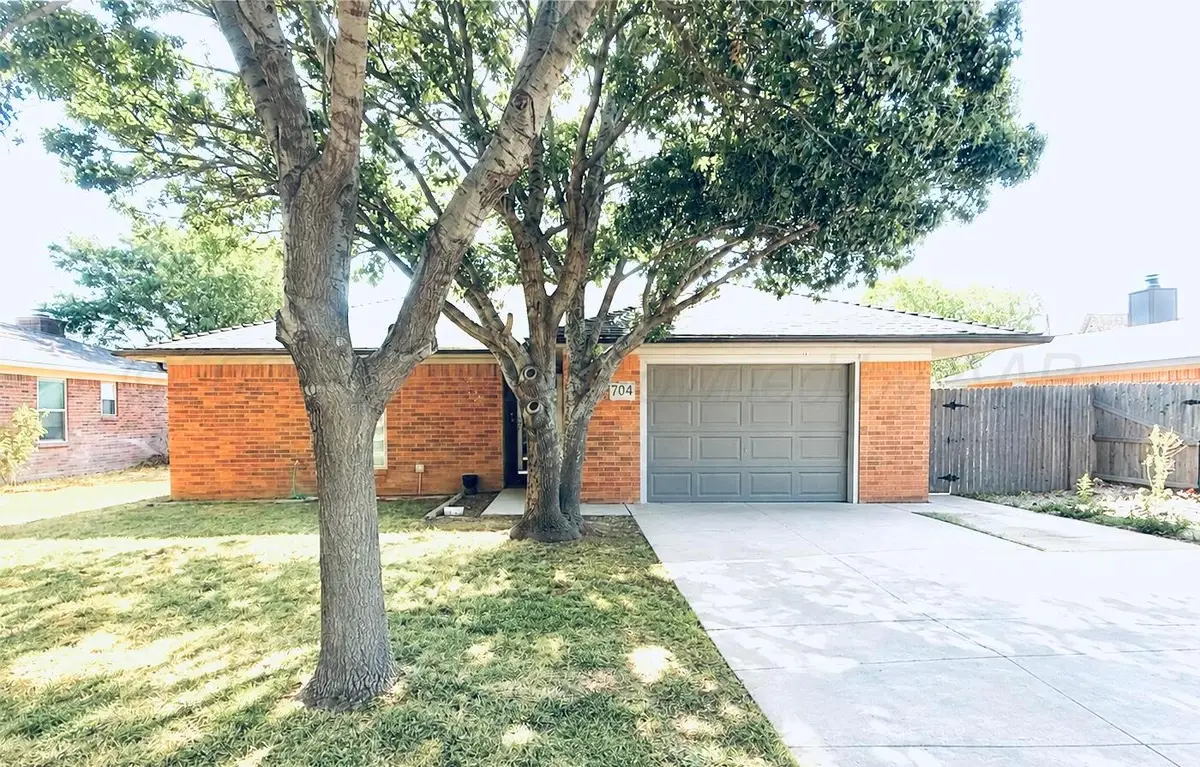 704 Floyd Avenue, Dumas, TX 79029-3138 - #1