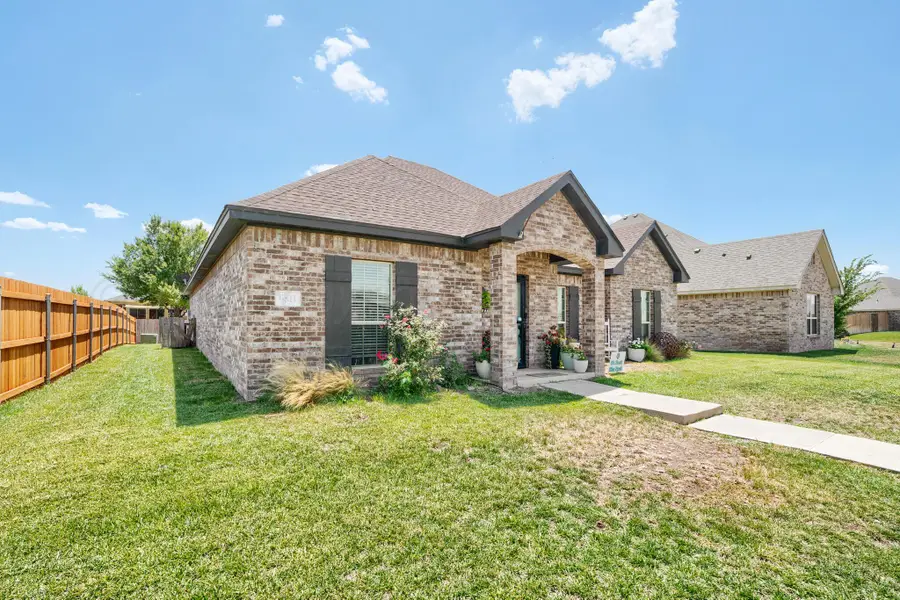 6811 Nancy Ellen Street, Amarillo, TX 79119 - #2