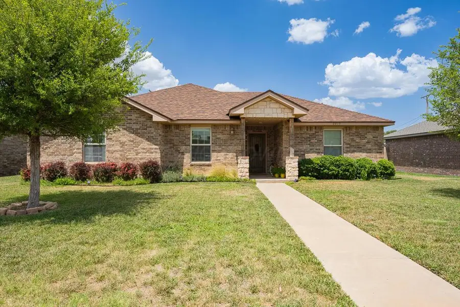 2419 17th Avenue, Amarillo, TX 79015-5555 - #2