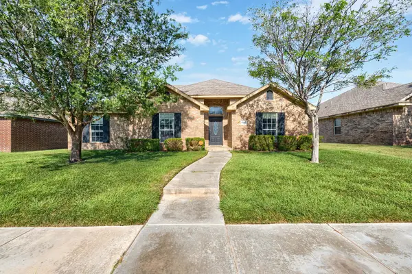 8302 Vail Drive, Amarillo, TX 79118