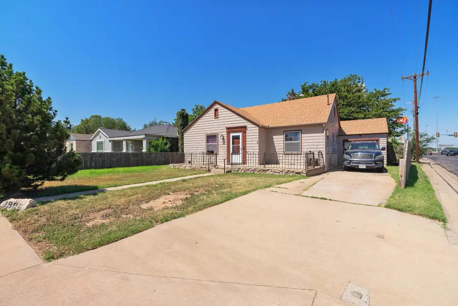 1908 S Madison Street, Amarillo, TX 79109 - #2