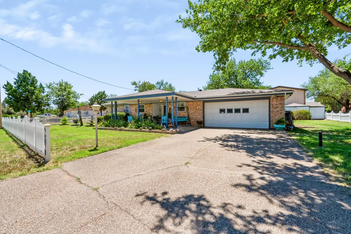 206 Arroyo Verde Drive, Fritch, TX 79036 - #1