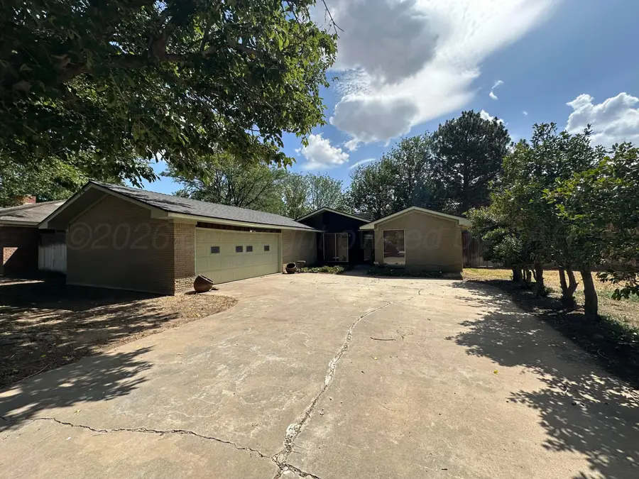 105 Bellaire Avenue, Dumas, TX 79029-3321 - #2