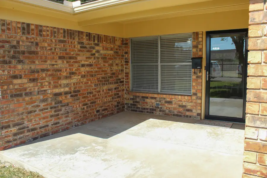 1502 Canyon Drive, Borger, TX 79007 - #3