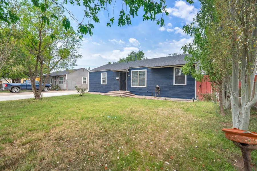 1327 Columbine Street, Amarillo, TX 79107 - #2