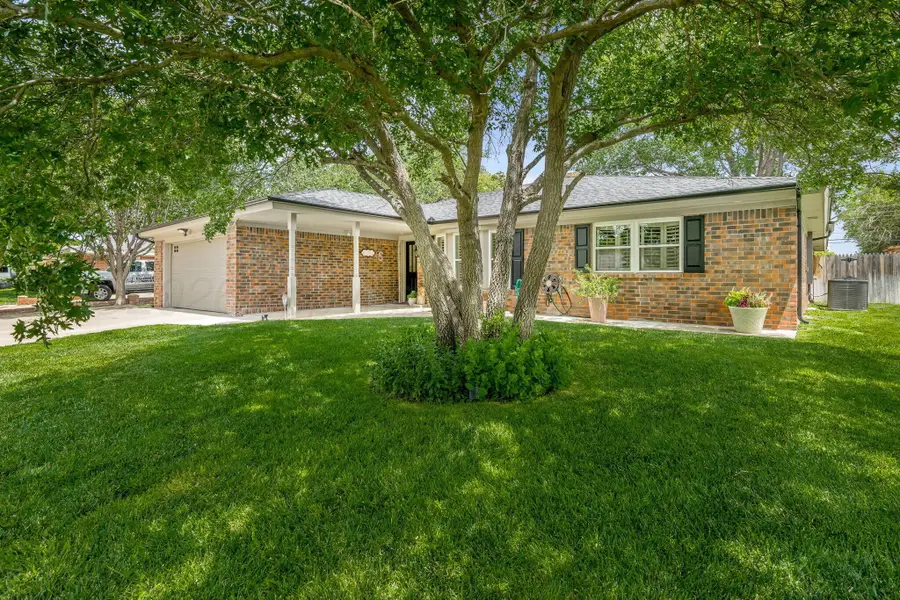 5220 Astoria Street, Amarillo, TX 79109 - #2