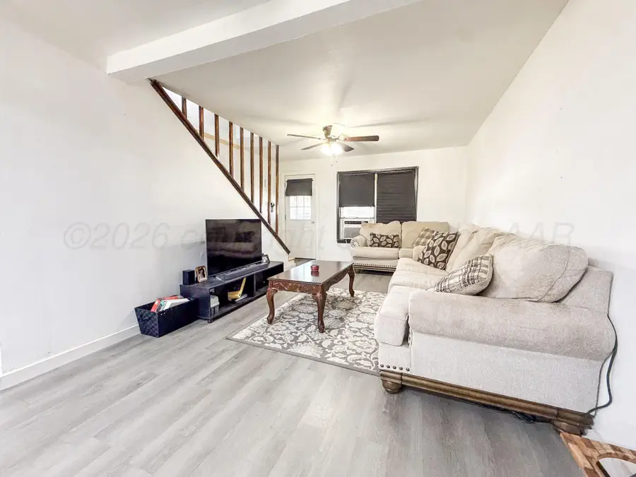 1621 W Dover Street, Memphis, TX 79245 - #3