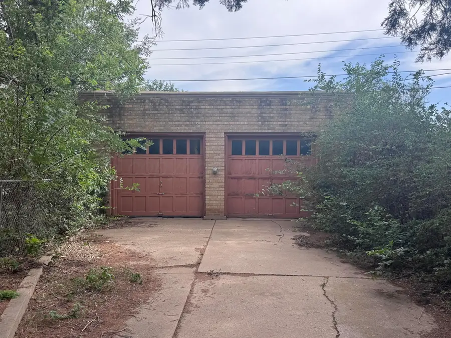1704 S Julian Boulevard, Amarillo, TX 79102-1545 - #3