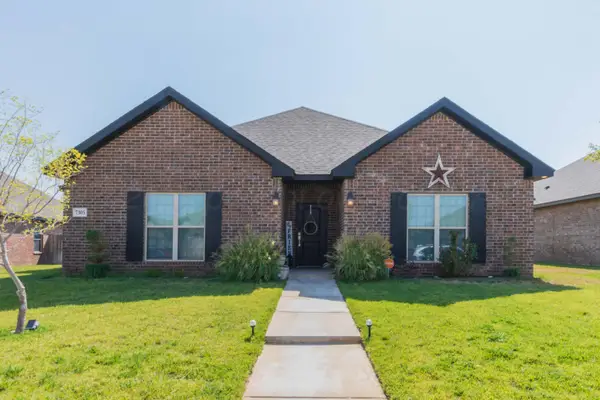 7305 Jake Street, Amarillo, TX 79119-1698