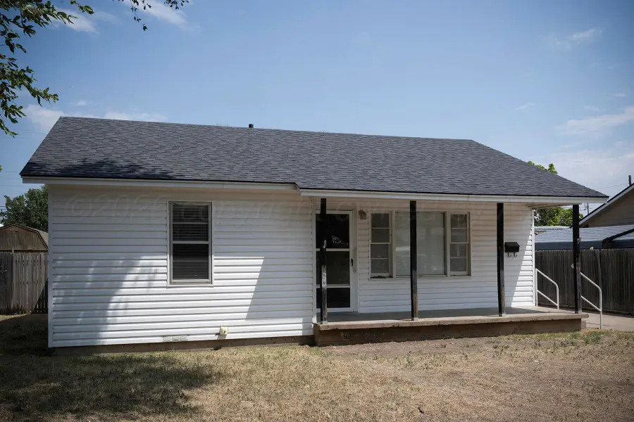 906 NE 2nd, Dumas, TX 79029-3305 - #2