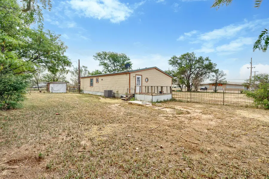 304 Coke Street, Vega, TX 79092 - #3