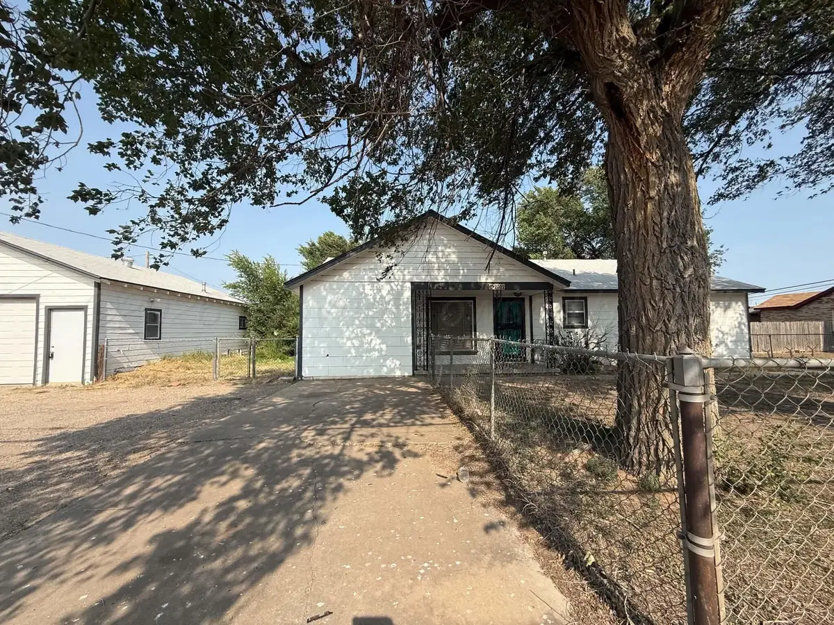 2002 N Mirror Street, Amarillo, TX 79107-6530 - #1