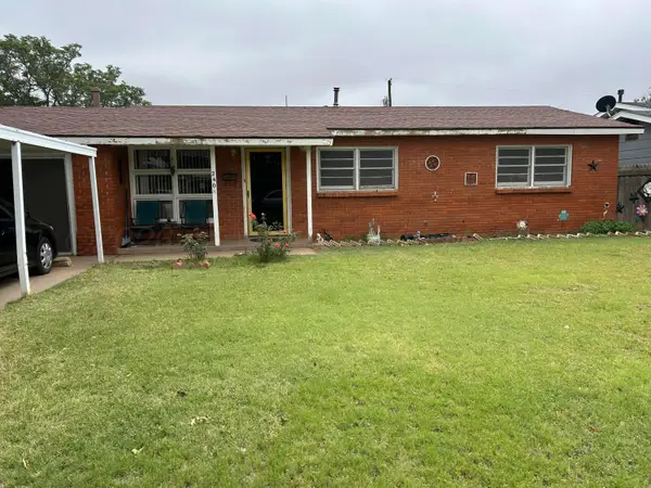2408 Galveston Street, Plainview, TX 79072