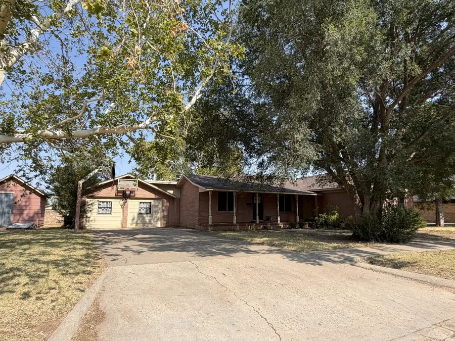 1504 El Paso Street, Wellington, TX 79095 - #3