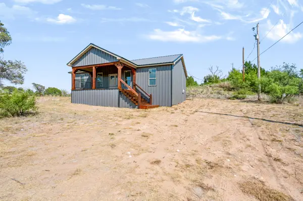 201 Quail Drive, Fritch, TX 79036