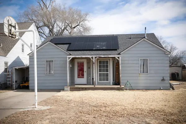 511 Binkley Avenue, Dumas, TX 79029-4424