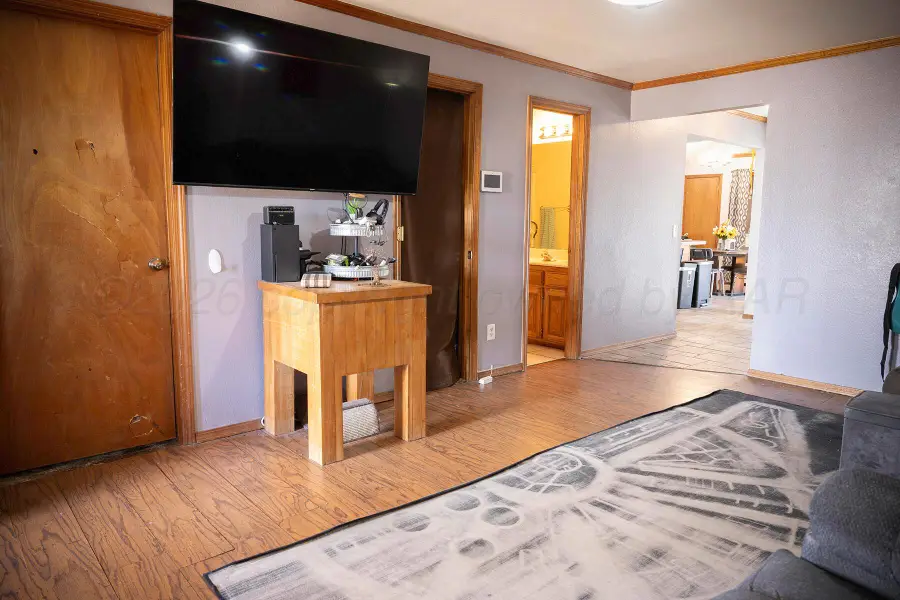 511 Binkley Avenue, Dumas, TX 79029-4424 - Image #3