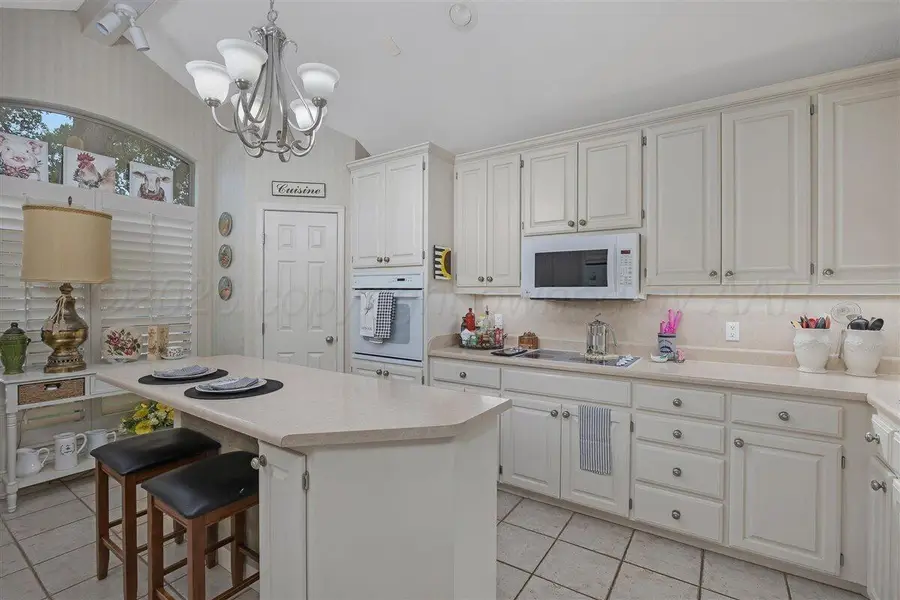 7620 Stuyvesant Avenue, Amarillo, TX 79121-1922 - #3