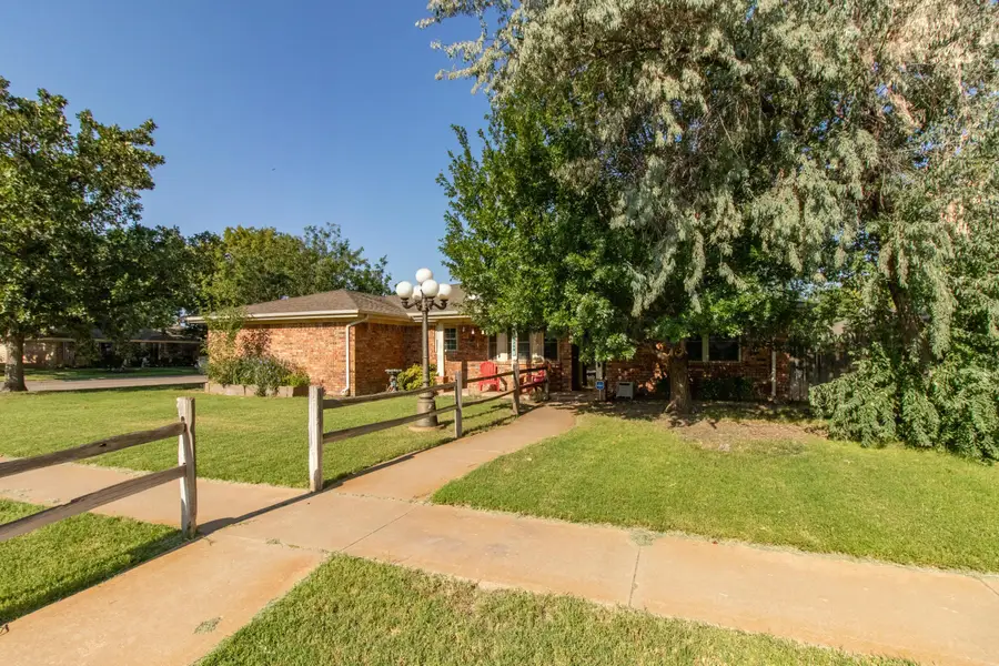 5208 While A Way Road, Amarillo, TX 79109-5750 - #2