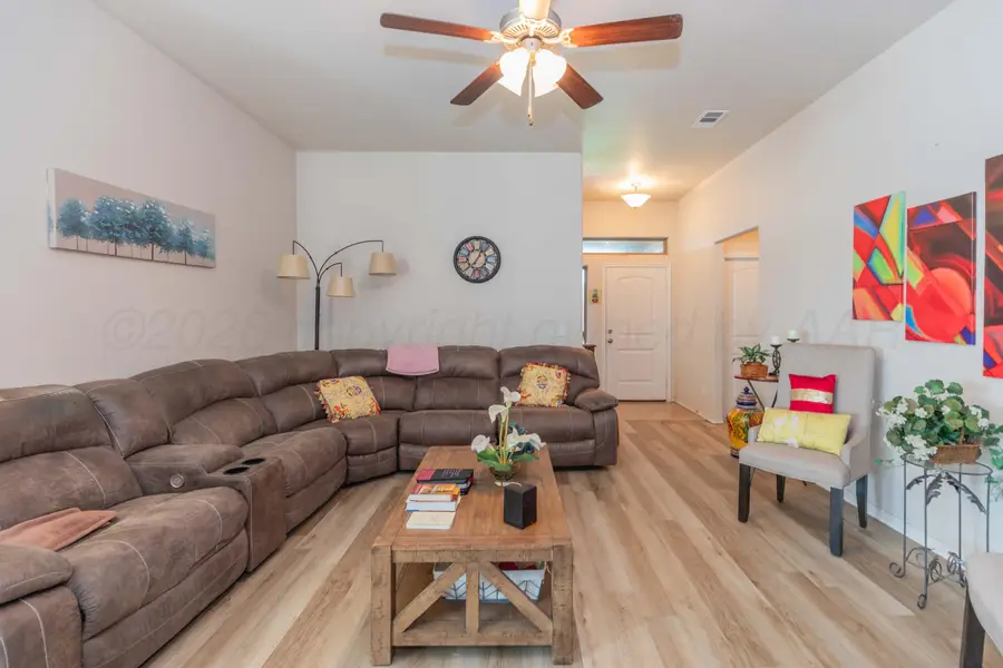 8900 Zoe Drive, Amarillo, TX 79119-1327 - #3
