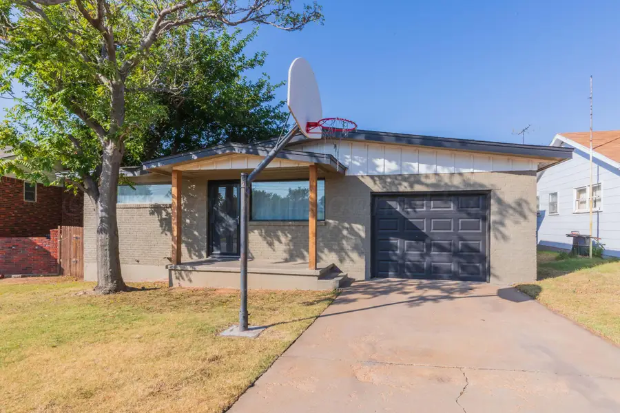 228 Moreland Street, Borger, TX 79007 - #2