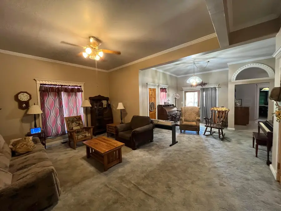 101 SE 6th Se Street, Childress, TX 79201 - #2