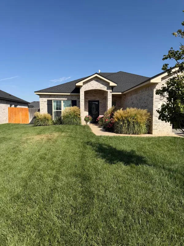 10 Debra Lane, Canyon, TX 79015