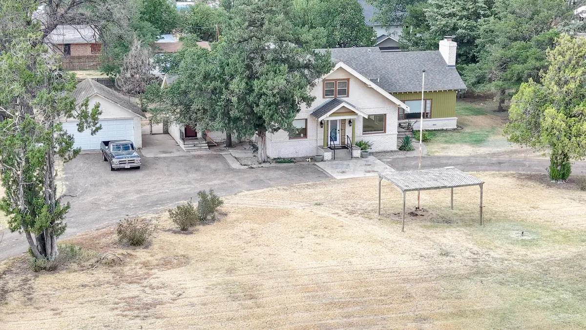 410 Buckler Avenue, Pampa, TX 79065 - #1