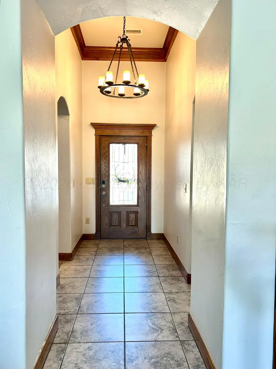 908 S 4th Street, Canadian, TX 79014 - #3