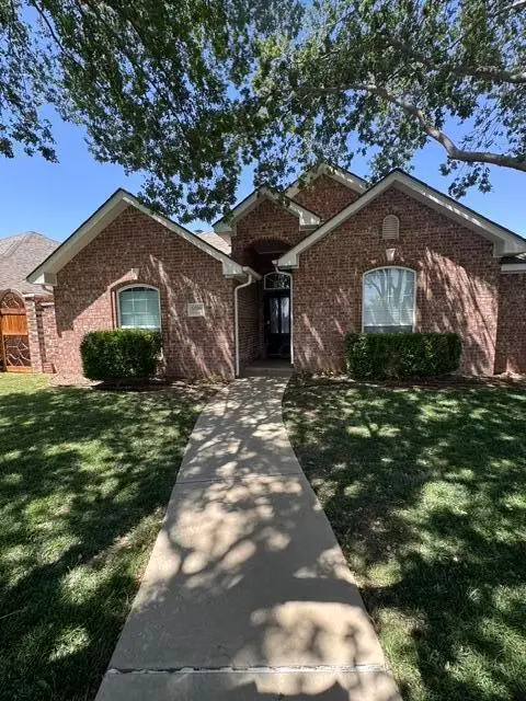 6016 Greenways Drive, Amarillo, TX 79119-4925