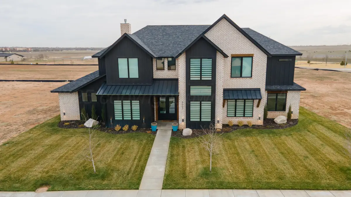 9507 Meadow Ridge Drive, Amarillo, TX 79118-1738 - #1